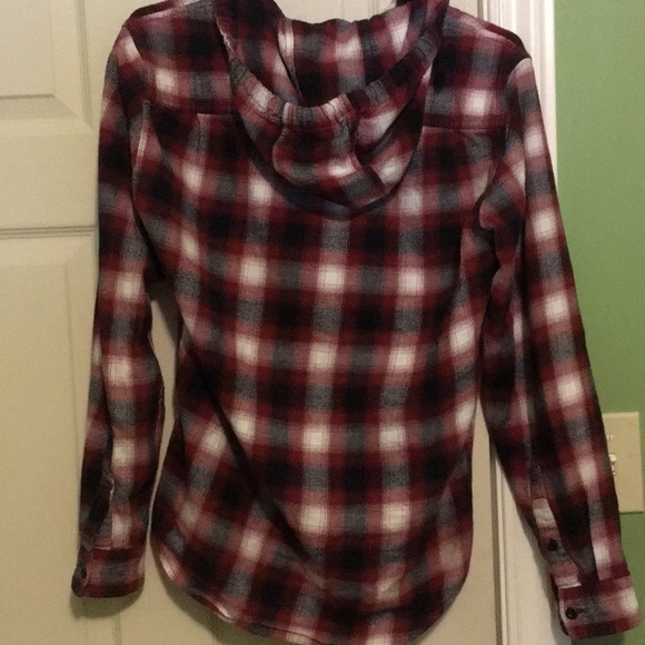 American Eagle Hooded Flannel - Picture 2 of 3
